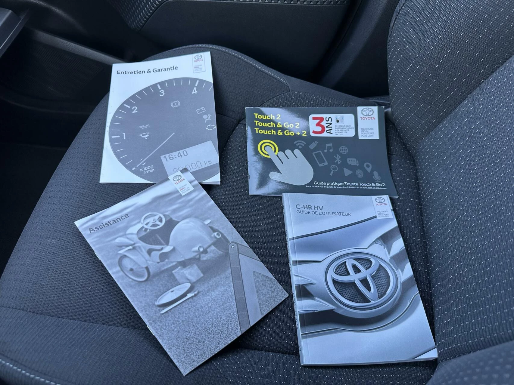Hoofdafbeelding Toyota C-HR