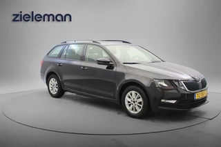 Škoda Octavia Combi 1.0 TSI Greentech Ambition Business Automaat - Carplay, Navi, Cruise