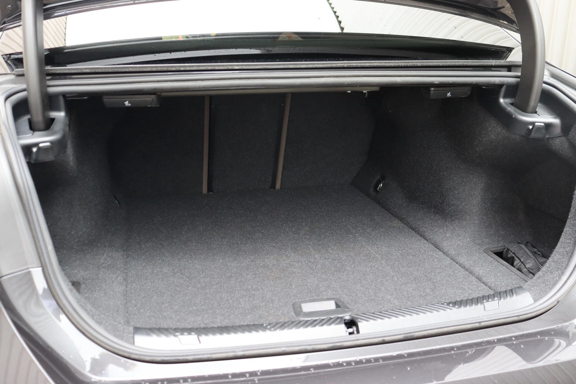 Hoofdafbeelding BMW i5