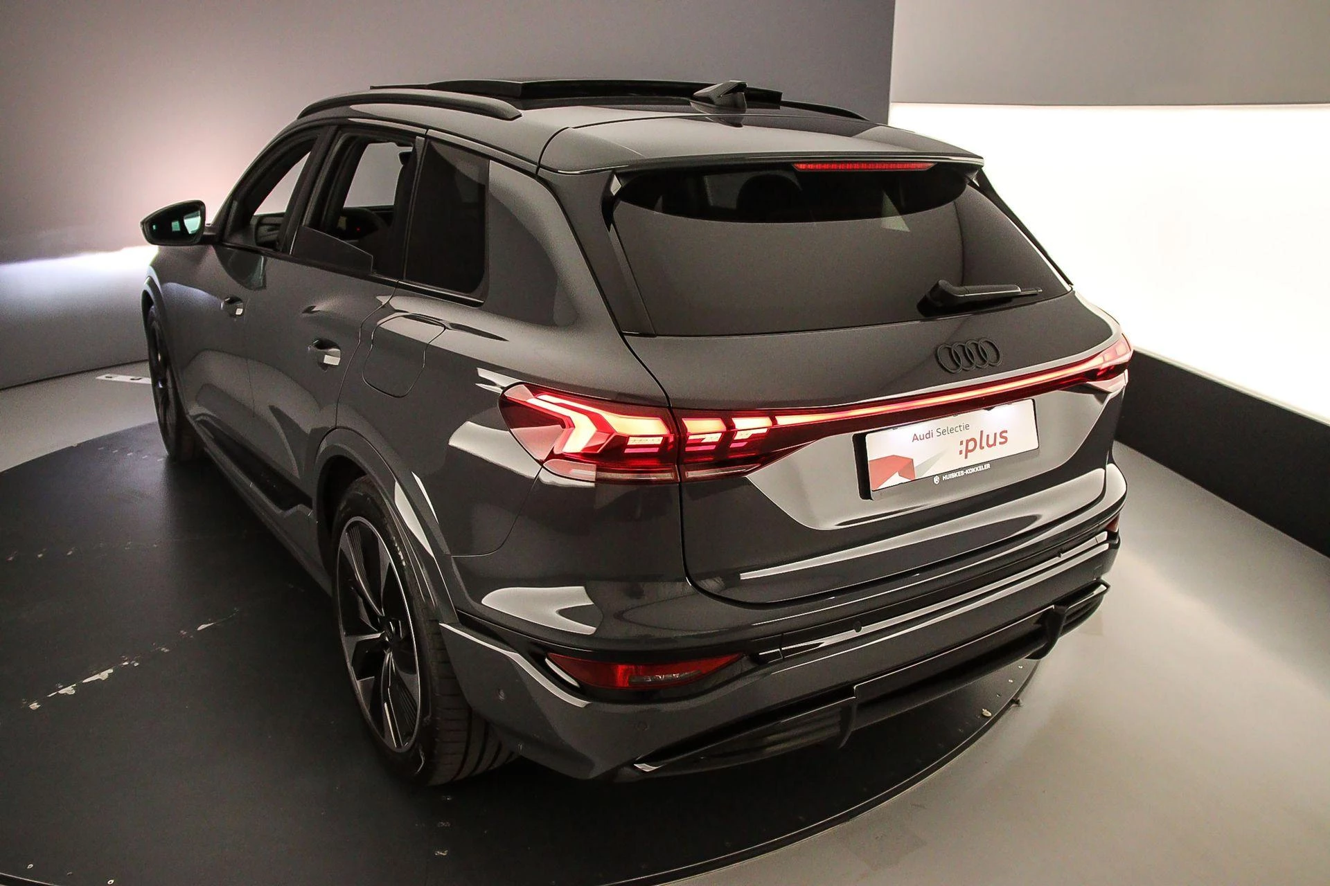 Hoofdafbeelding Audi SQ6