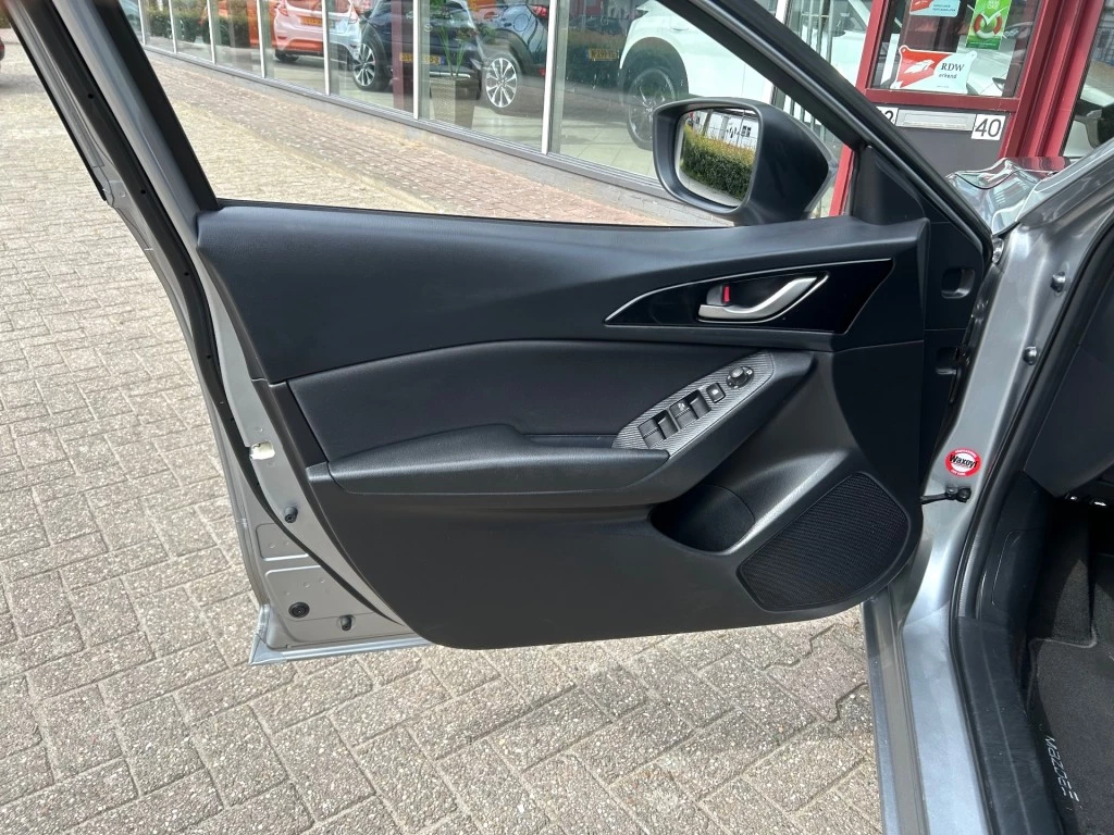 Hoofdafbeelding Mazda 3
