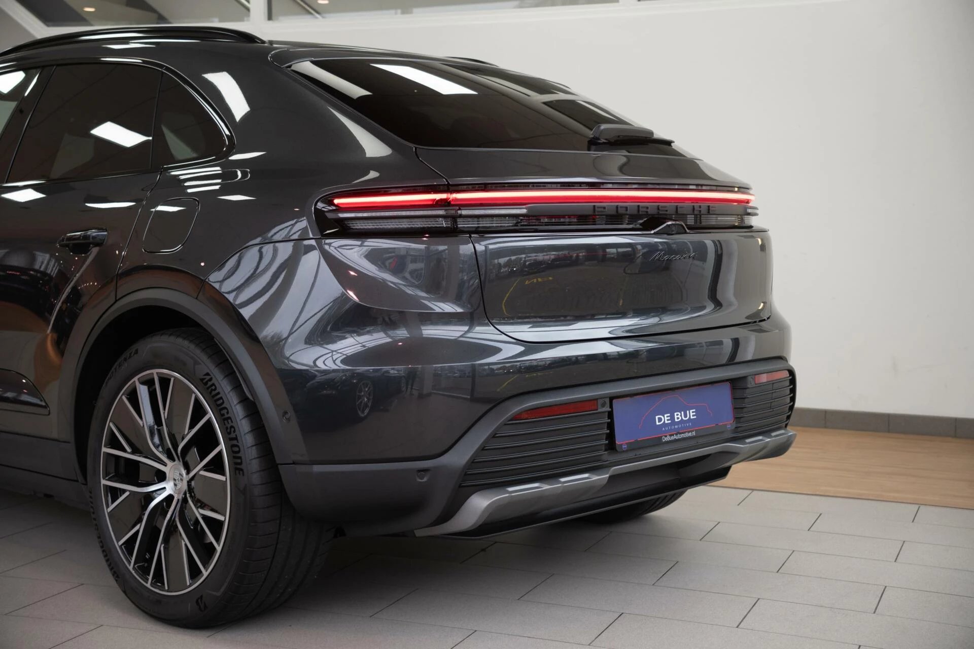 Hoofdafbeelding Porsche Macan