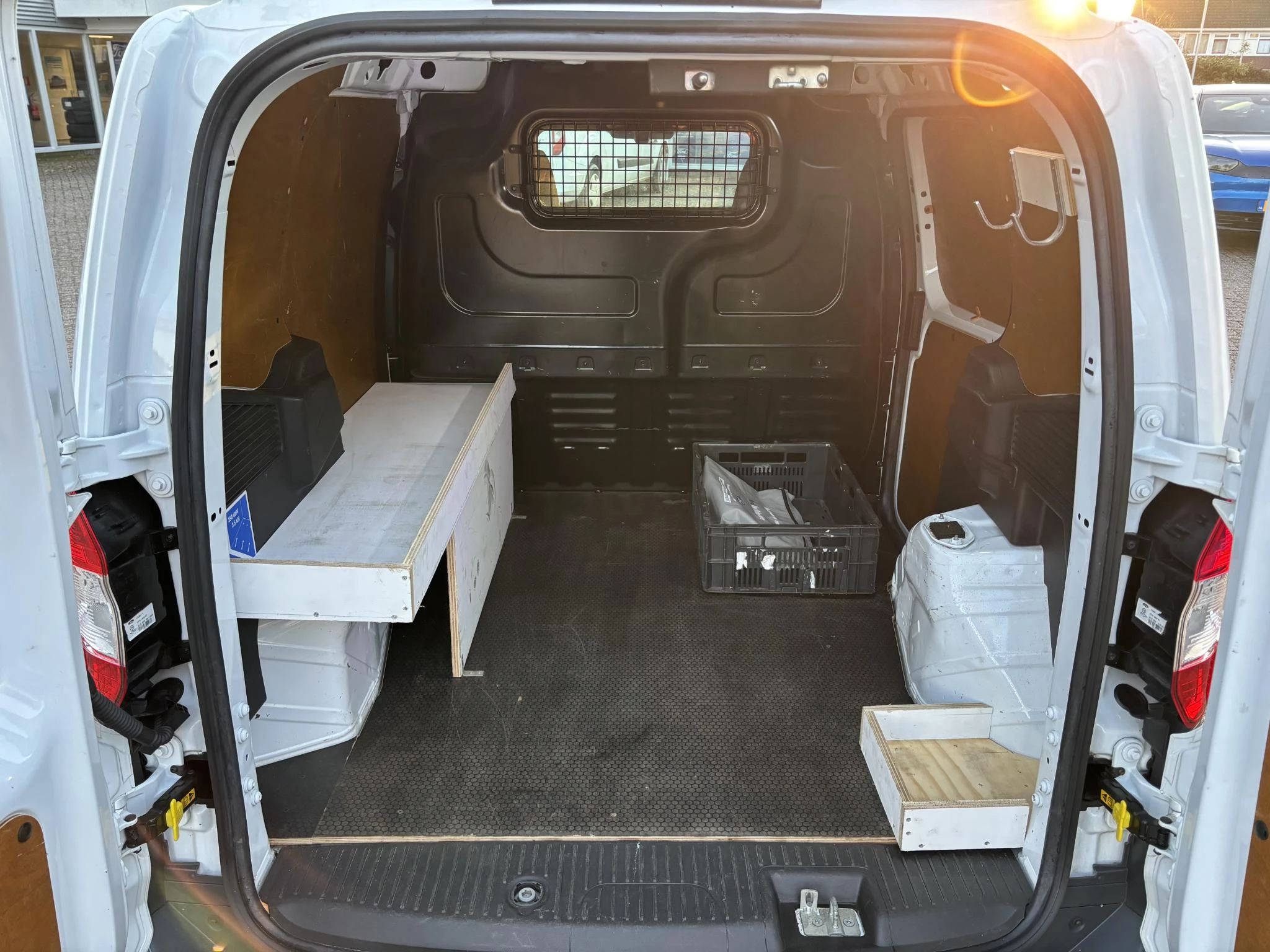 Hoofdafbeelding Ford Transit Courier
