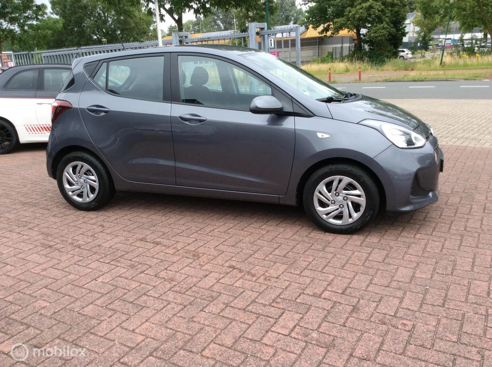 Hoofdafbeelding Hyundai i10