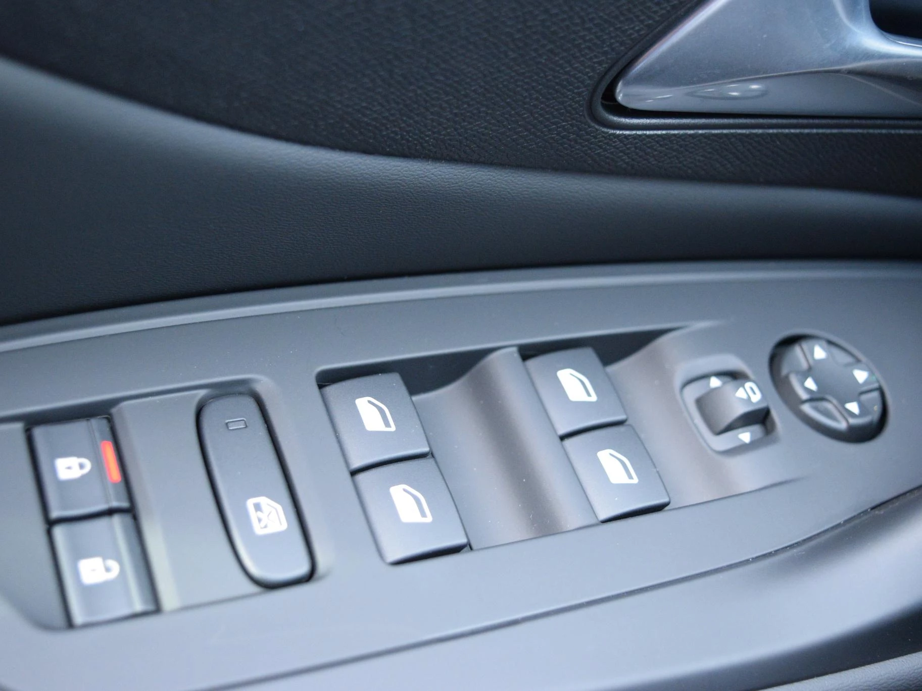 Hoofdafbeelding Peugeot 408