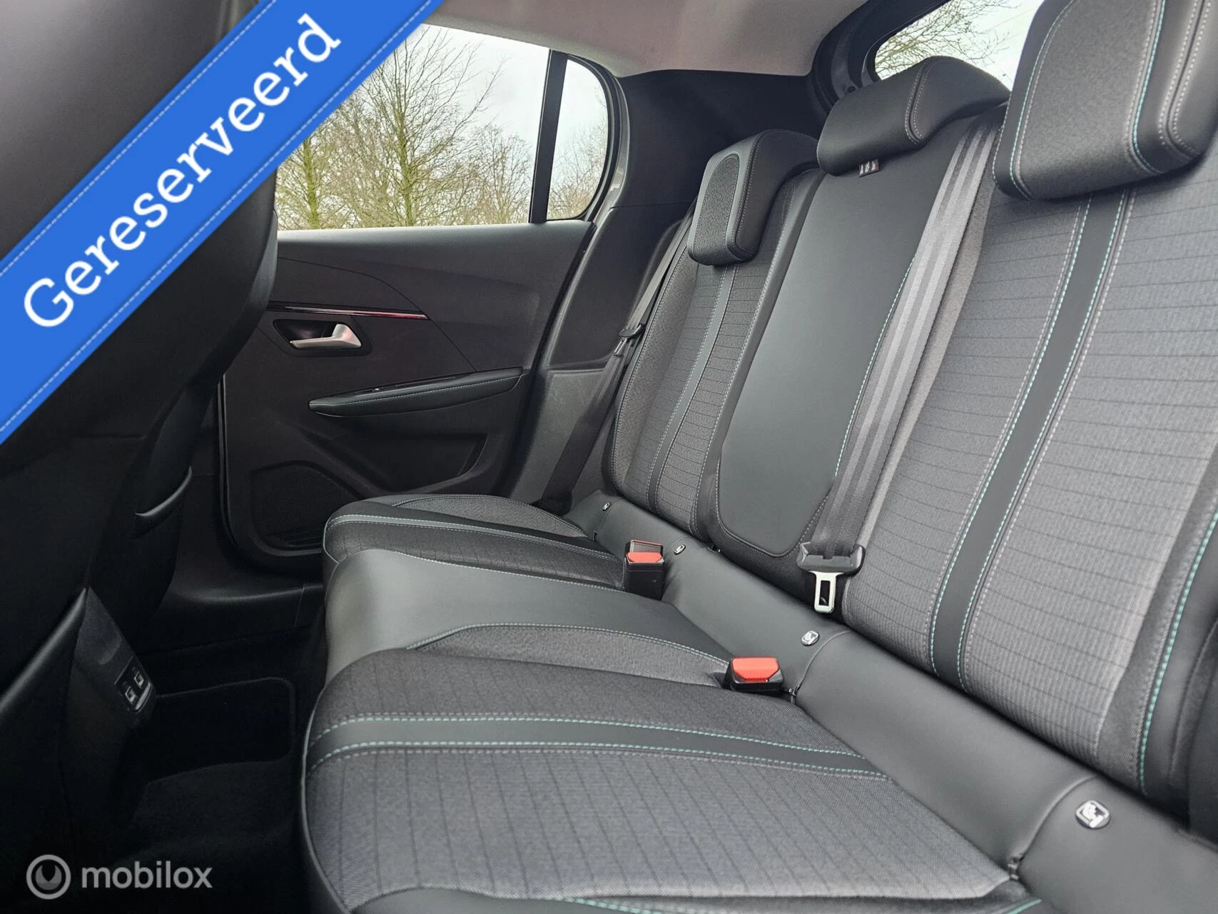 Hoofdafbeelding Peugeot e-208