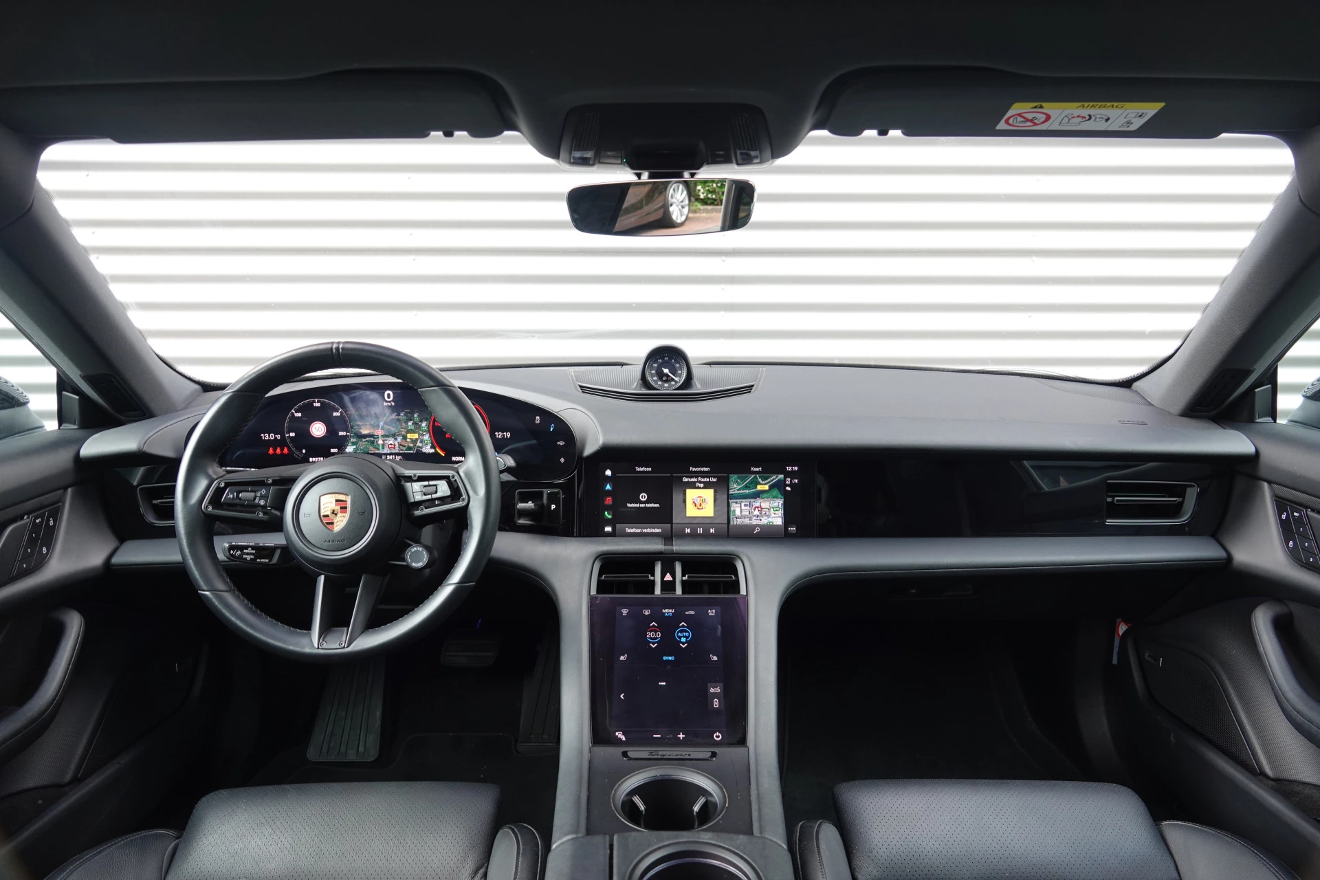 Hoofdafbeelding Porsche Taycan