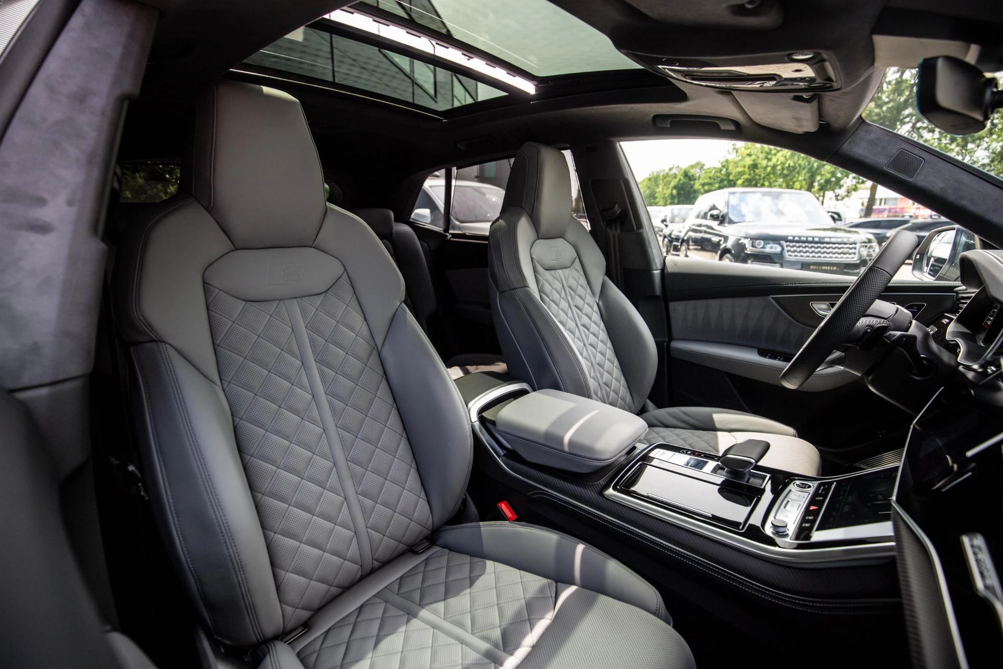 Hoofdafbeelding Audi Q8