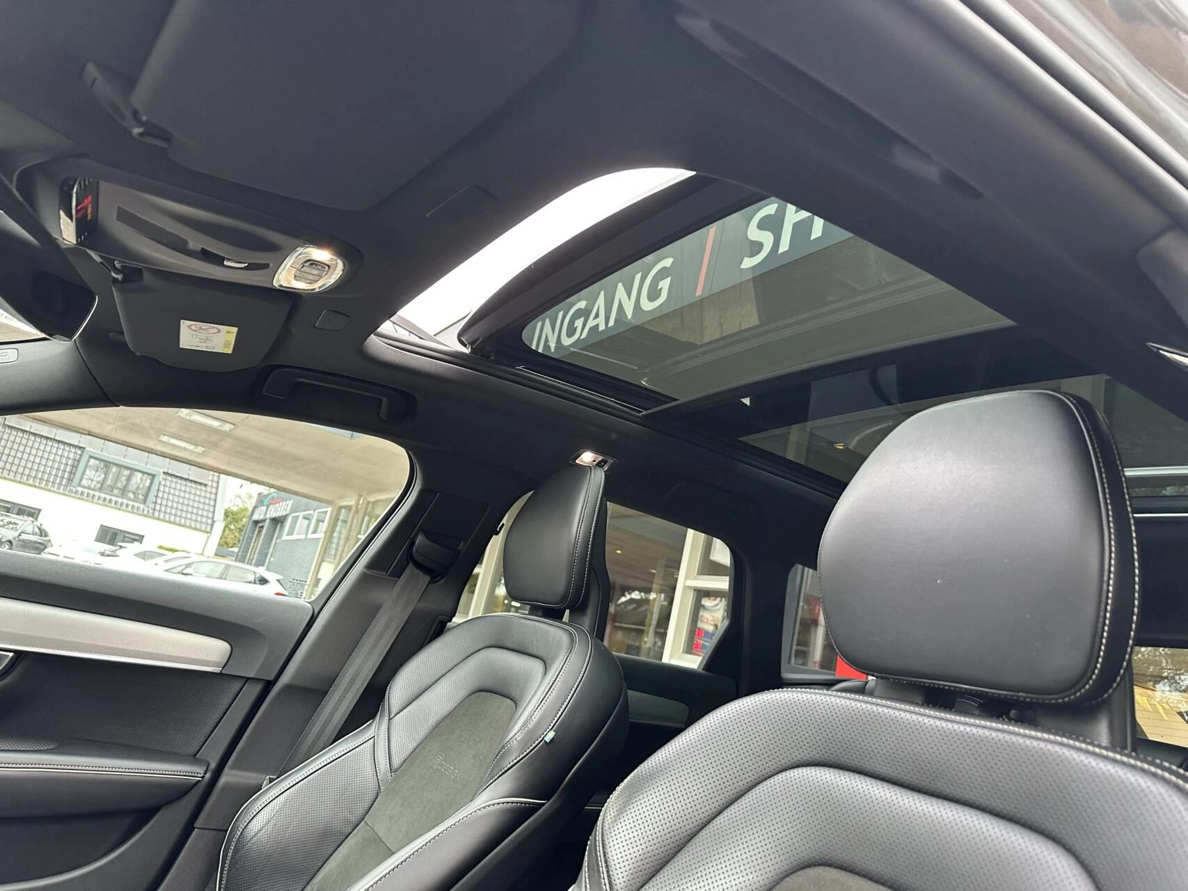 Hoofdafbeelding Volvo V90