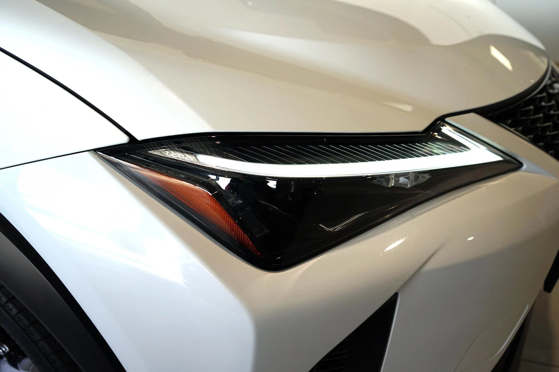 Hoofdafbeelding Lexus UX