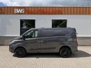Ford Transit Custom 280 2.0 TDCI L1H1 Trend / vaste prijs rijklaar € 17.950 ex btw / lease vanaf € 302 / magnetic grey metallic / lichtmetalen velgen / airco / cruise / camera / trekhaak !