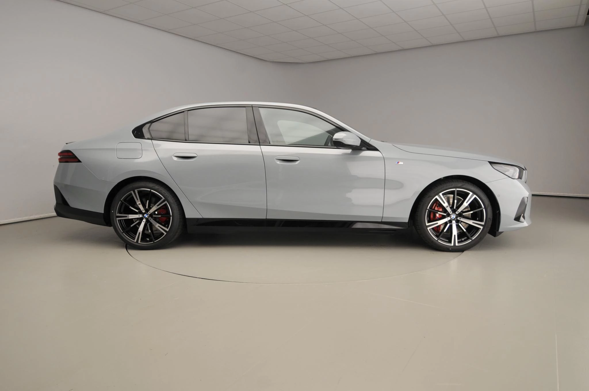 Hoofdafbeelding BMW i5