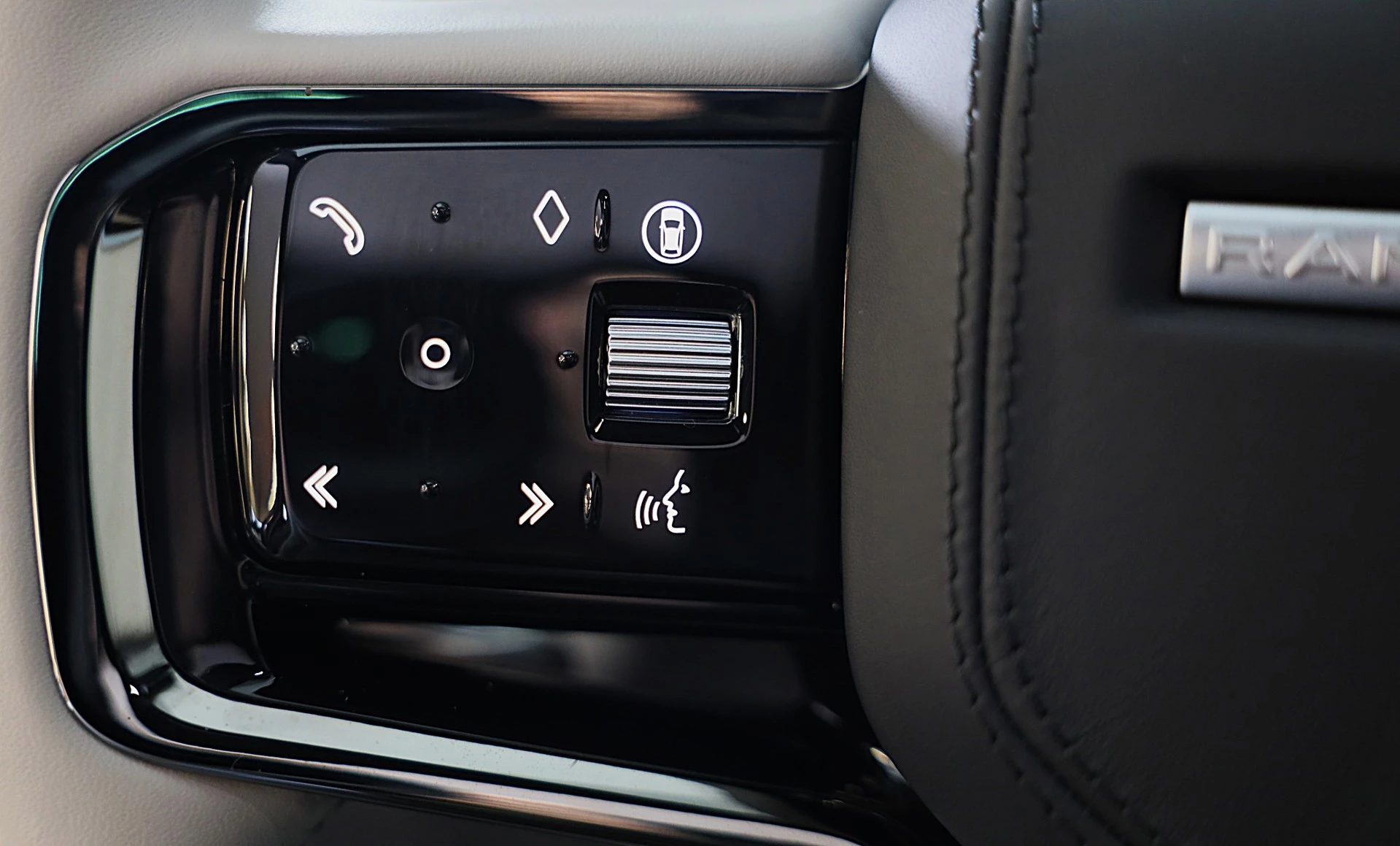 Hoofdafbeelding Land Rover Range Rover Velar