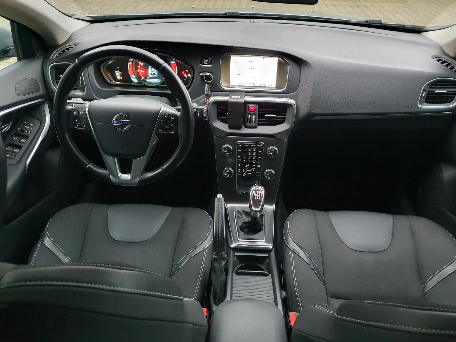 Hoofdafbeelding Volvo V40