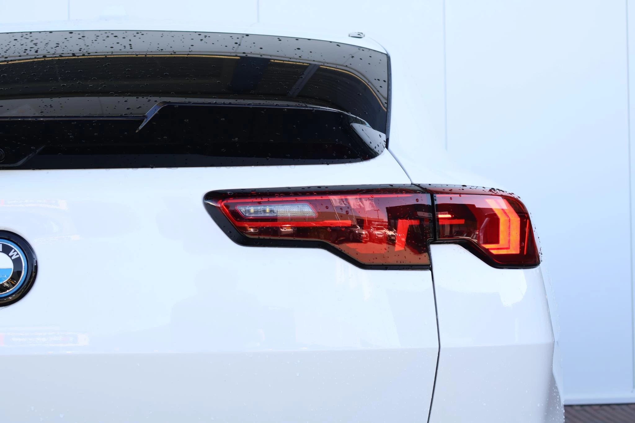 Hoofdafbeelding BMW iX2