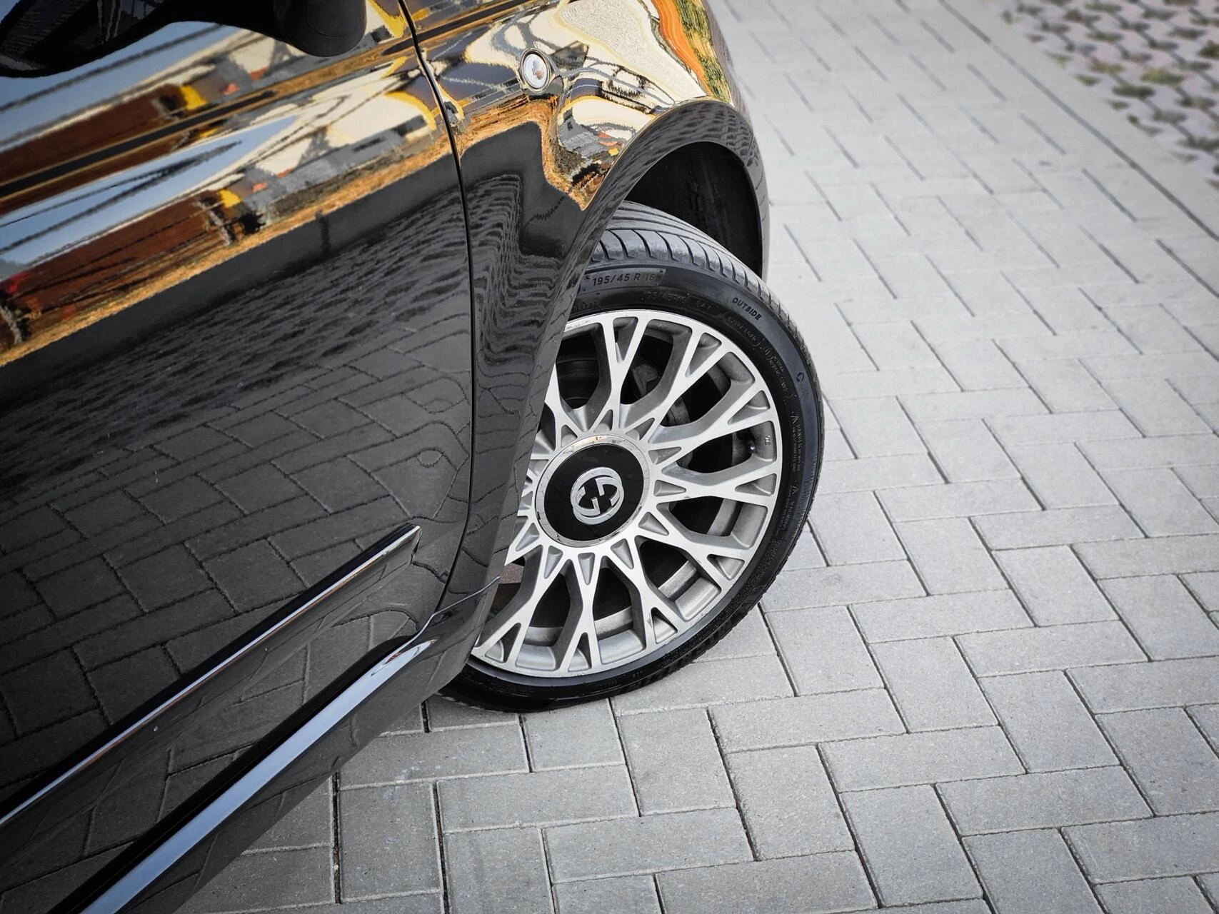 Hoofdafbeelding Fiat 500C