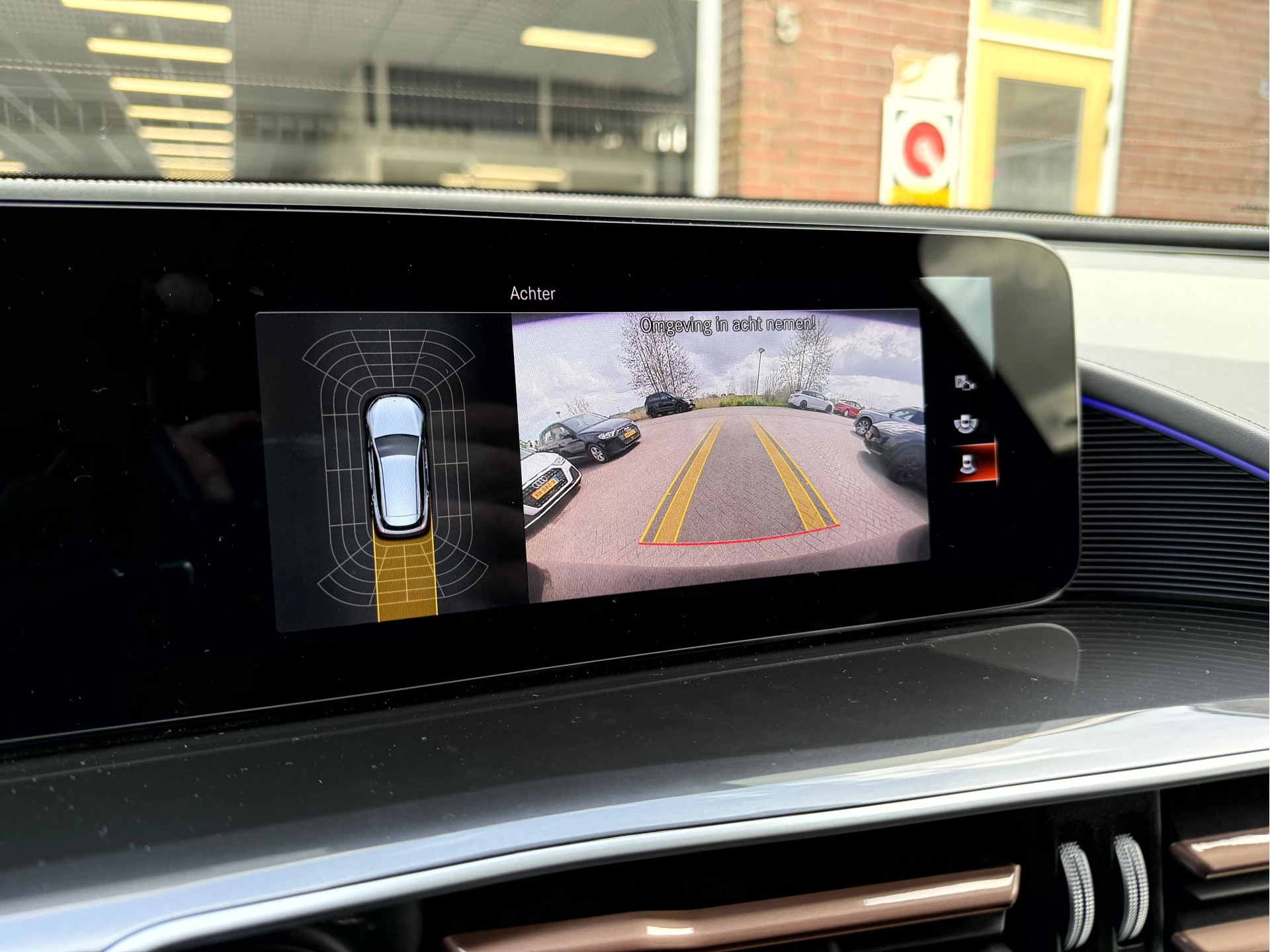 Hoofdafbeelding Mercedes-Benz EQC