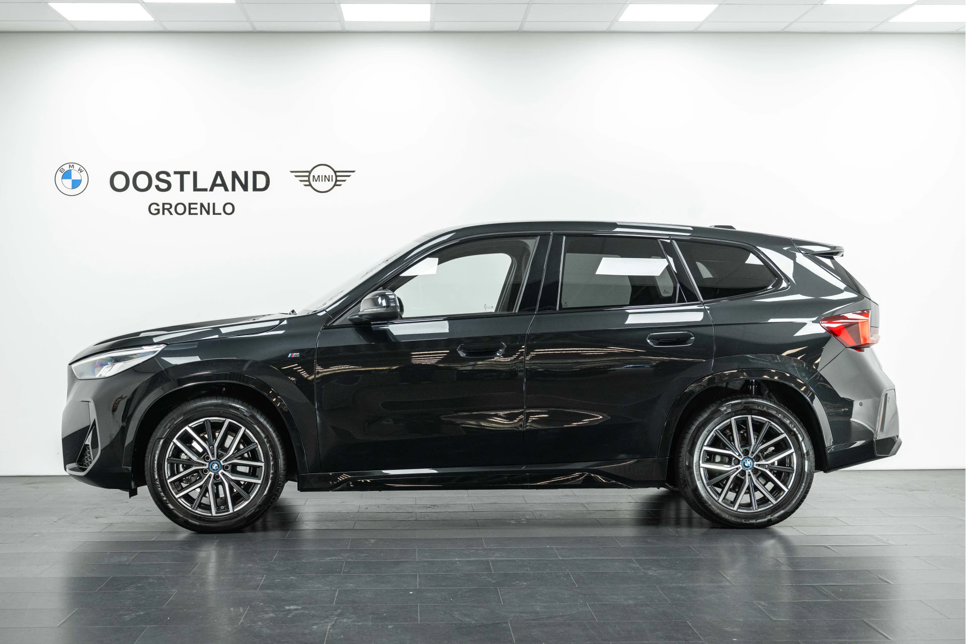 Hoofdafbeelding BMW iX1