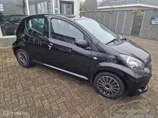 Toyota Aygo 1.0 VVT-i Now