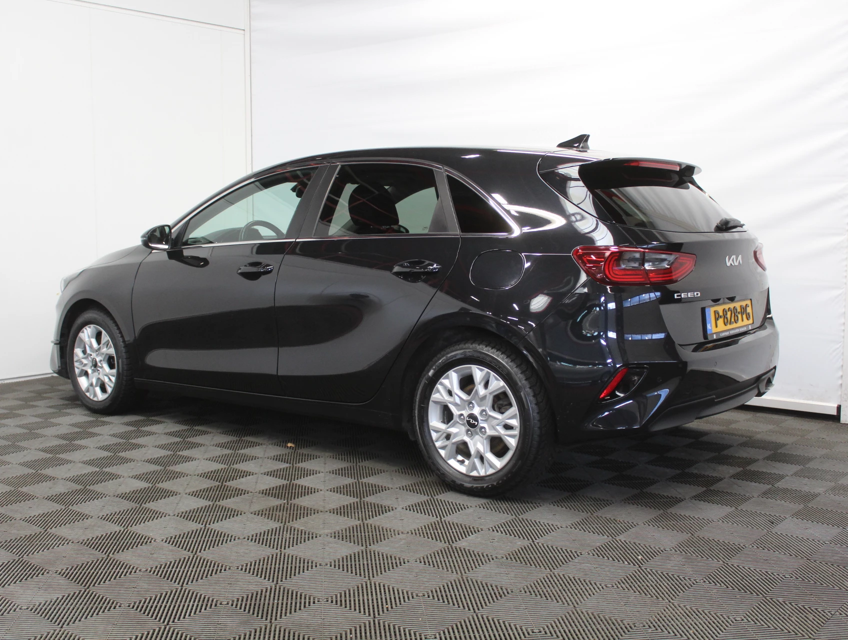 Hoofdafbeelding Kia Ceed