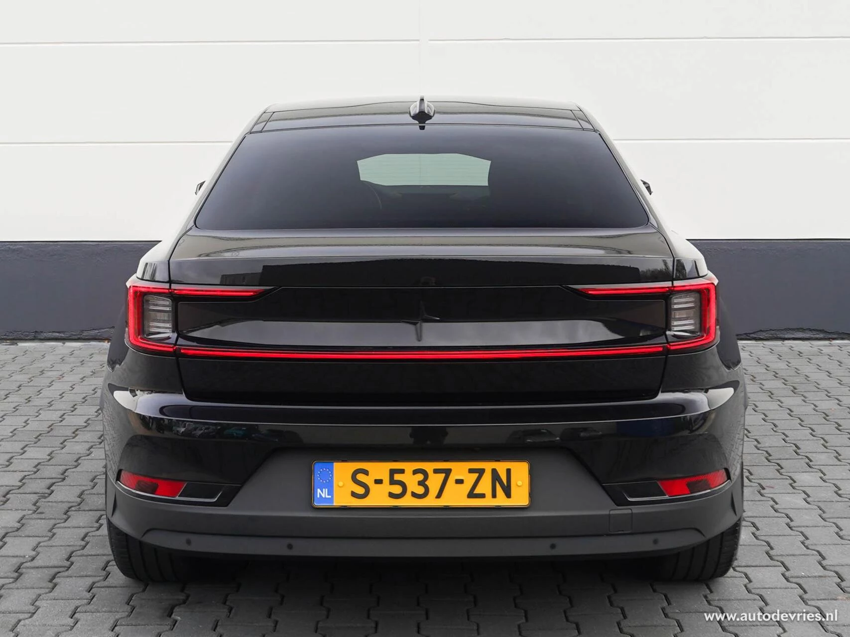 Hoofdafbeelding Polestar 2