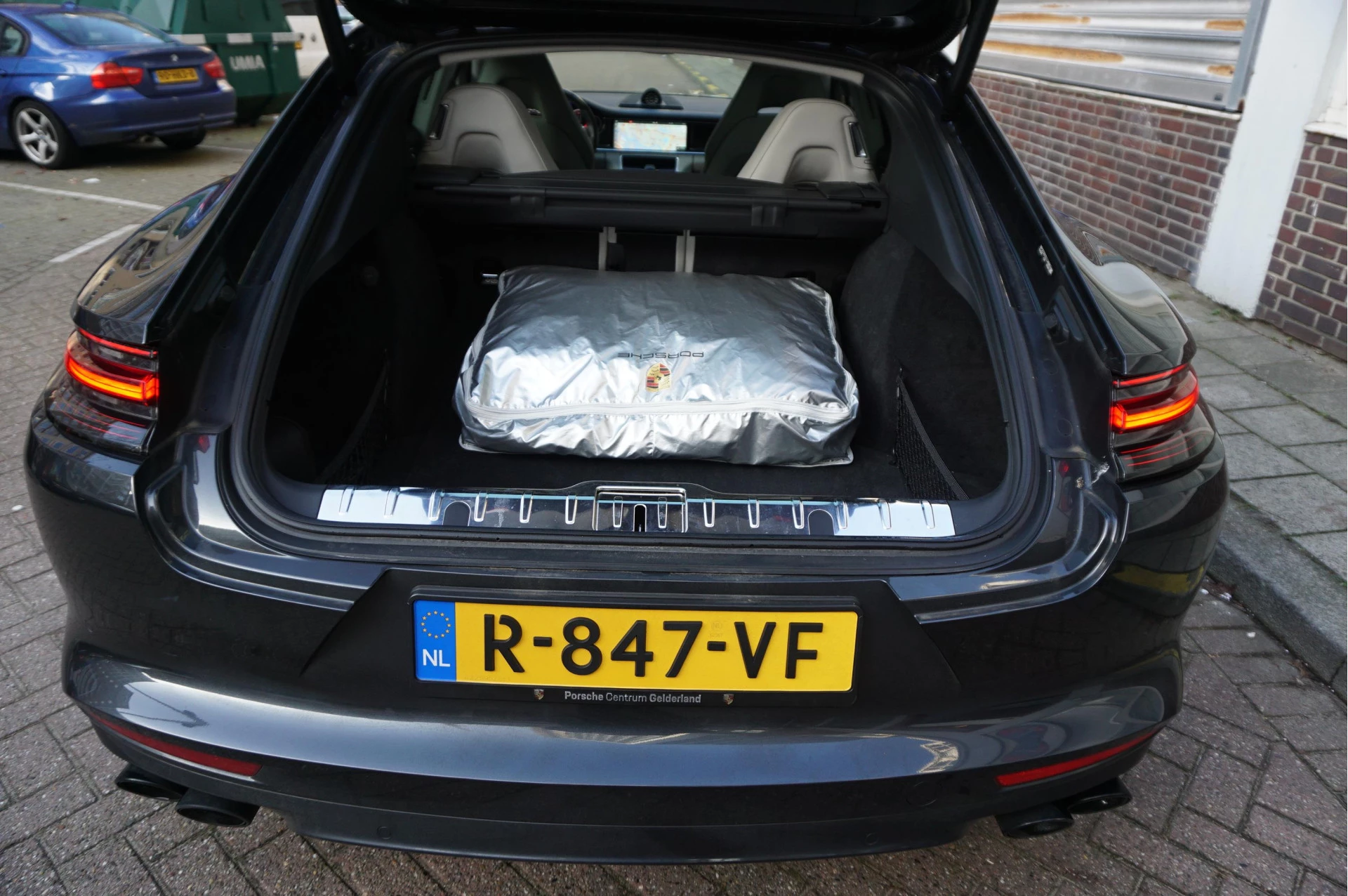 Hoofdafbeelding Porsche Panamera