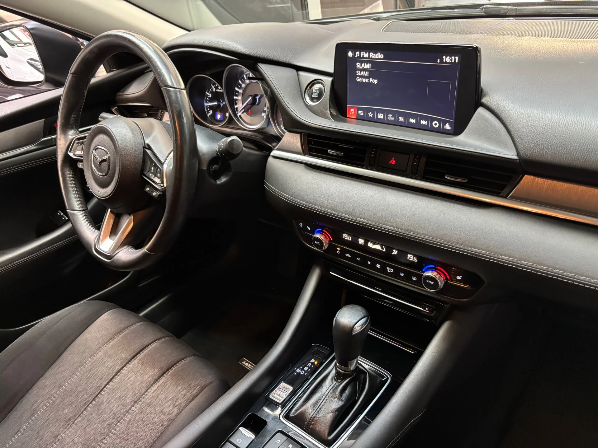 Hoofdafbeelding Mazda 6