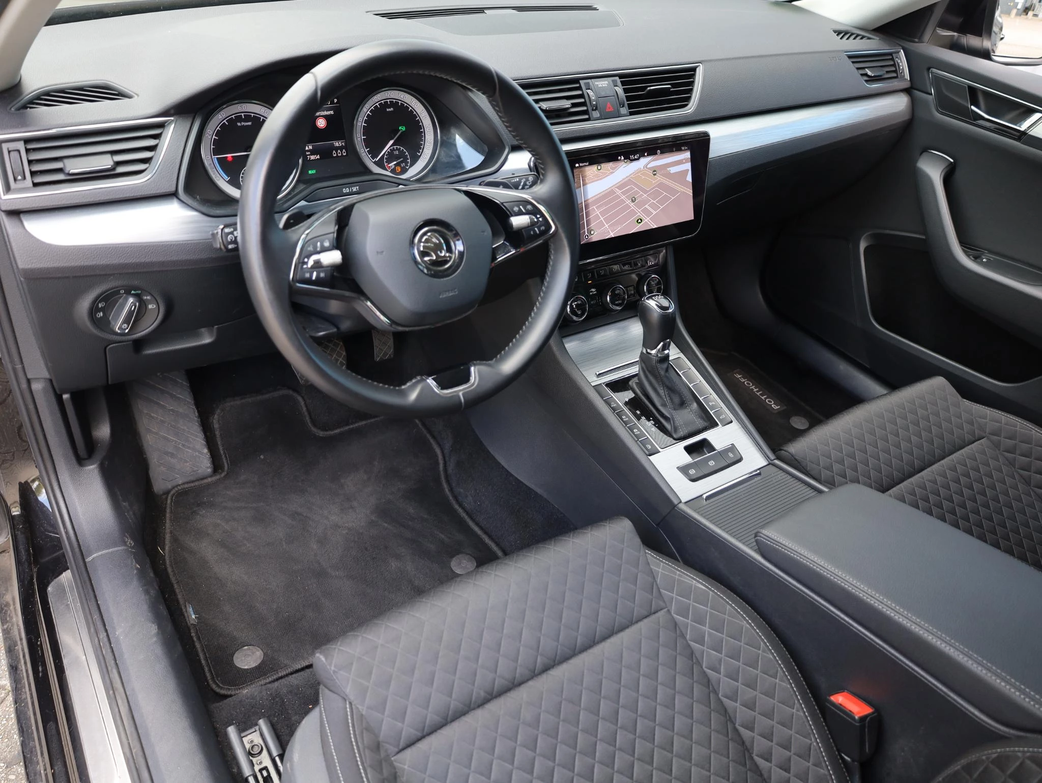 Hoofdafbeelding Škoda Superb