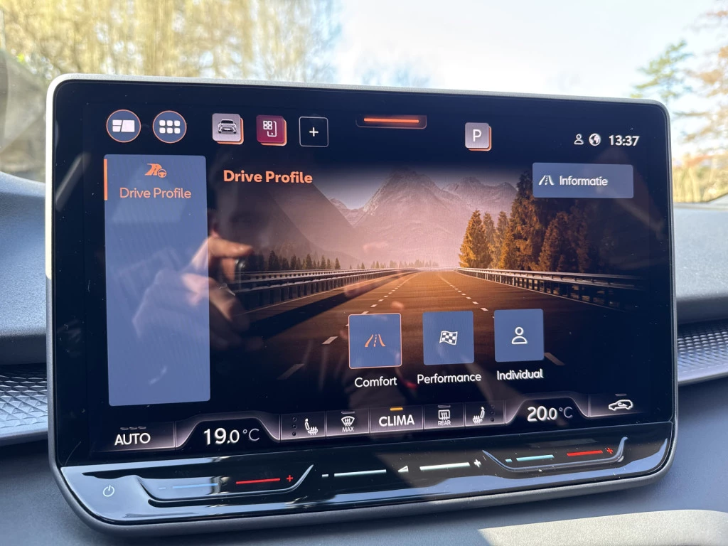 Hoofdafbeelding CUPRA Terramar