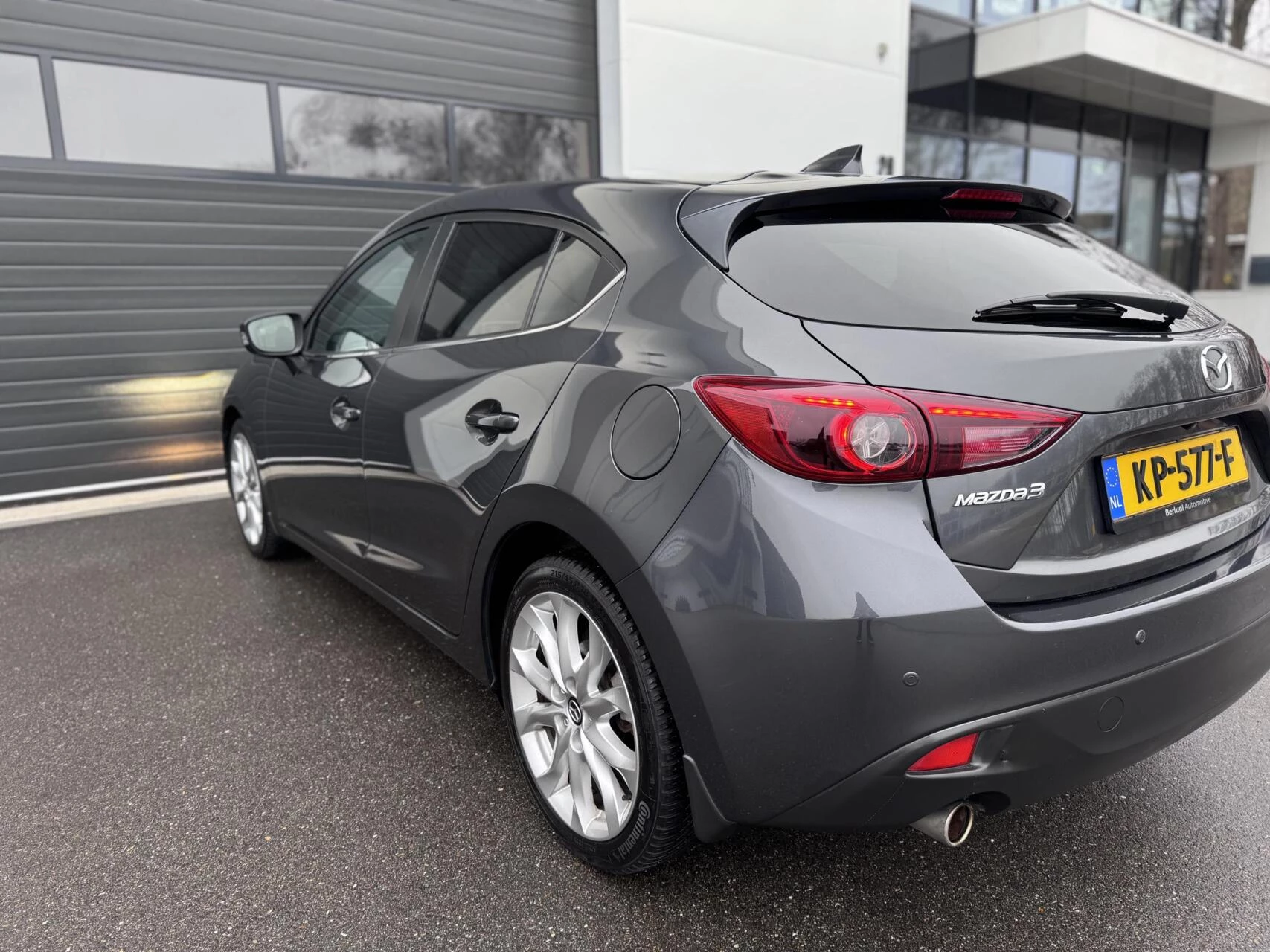 Hoofdafbeelding Mazda 3