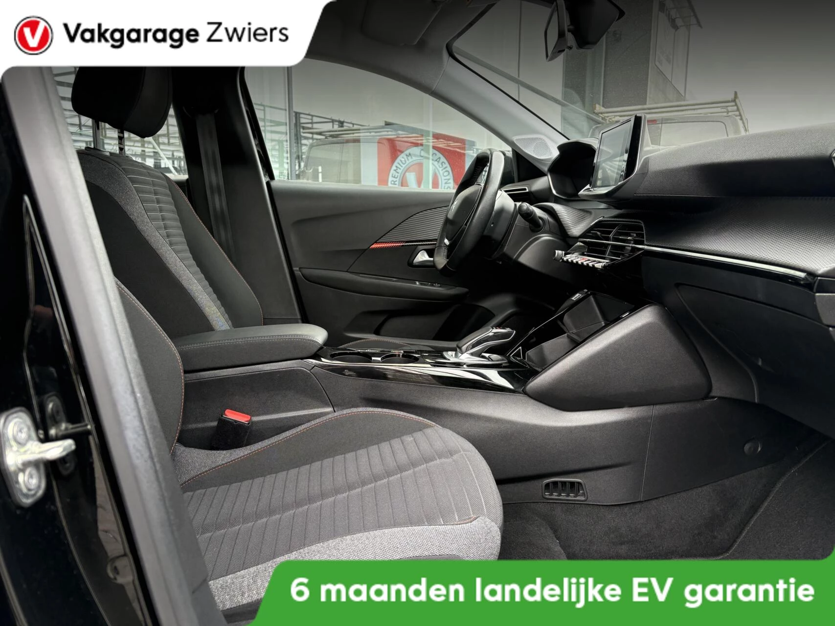 Hoofdafbeelding Peugeot e-208