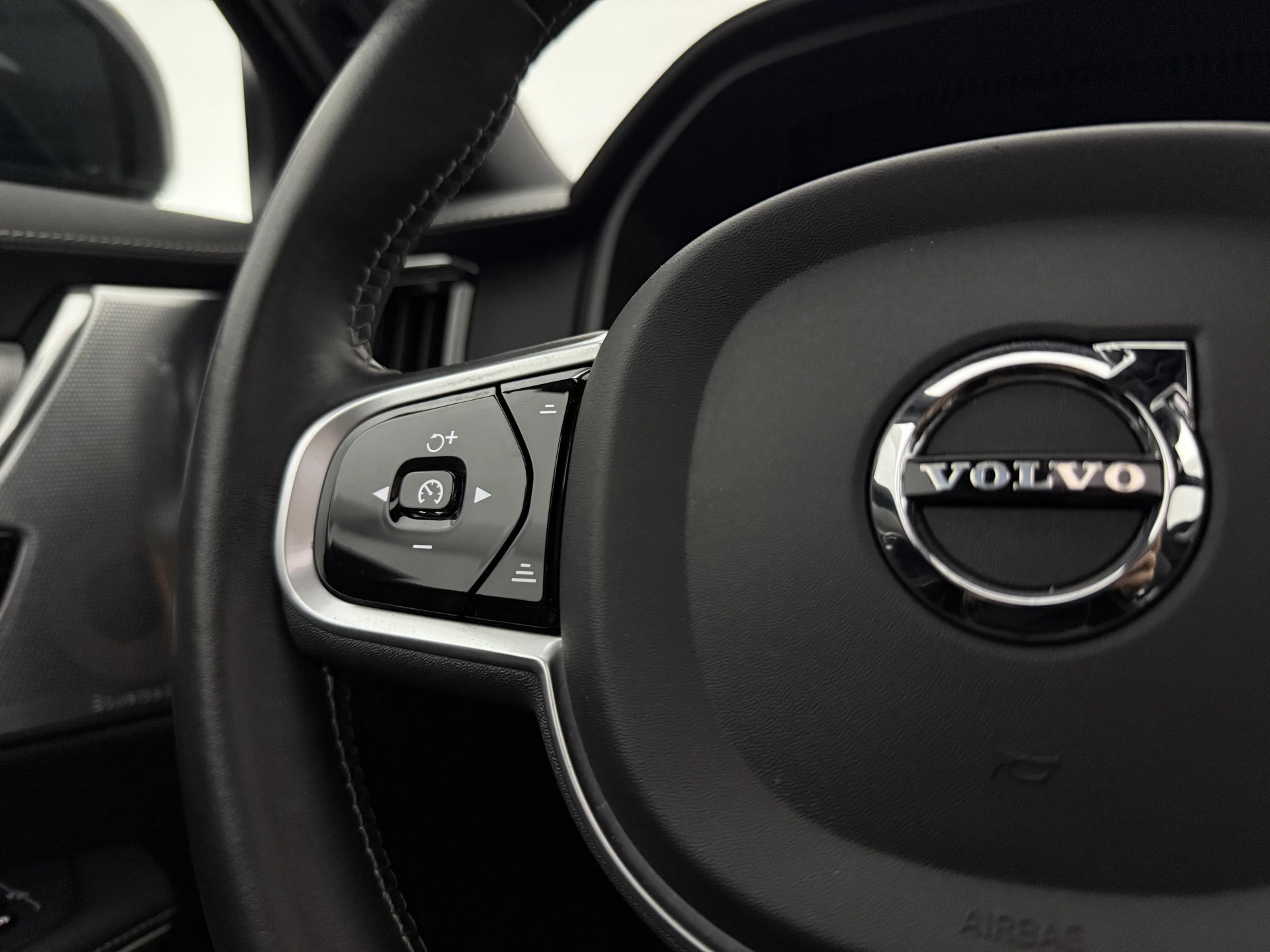 Hoofdafbeelding Volvo V90