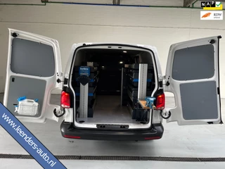 Volkswagen Transporter Automaat DSG Servicewagen 2.0 TDI 150pk L2H1 3Persoons Sortimo Inrichting, Airco, Navigatie, RIJKLAARPRIJS!