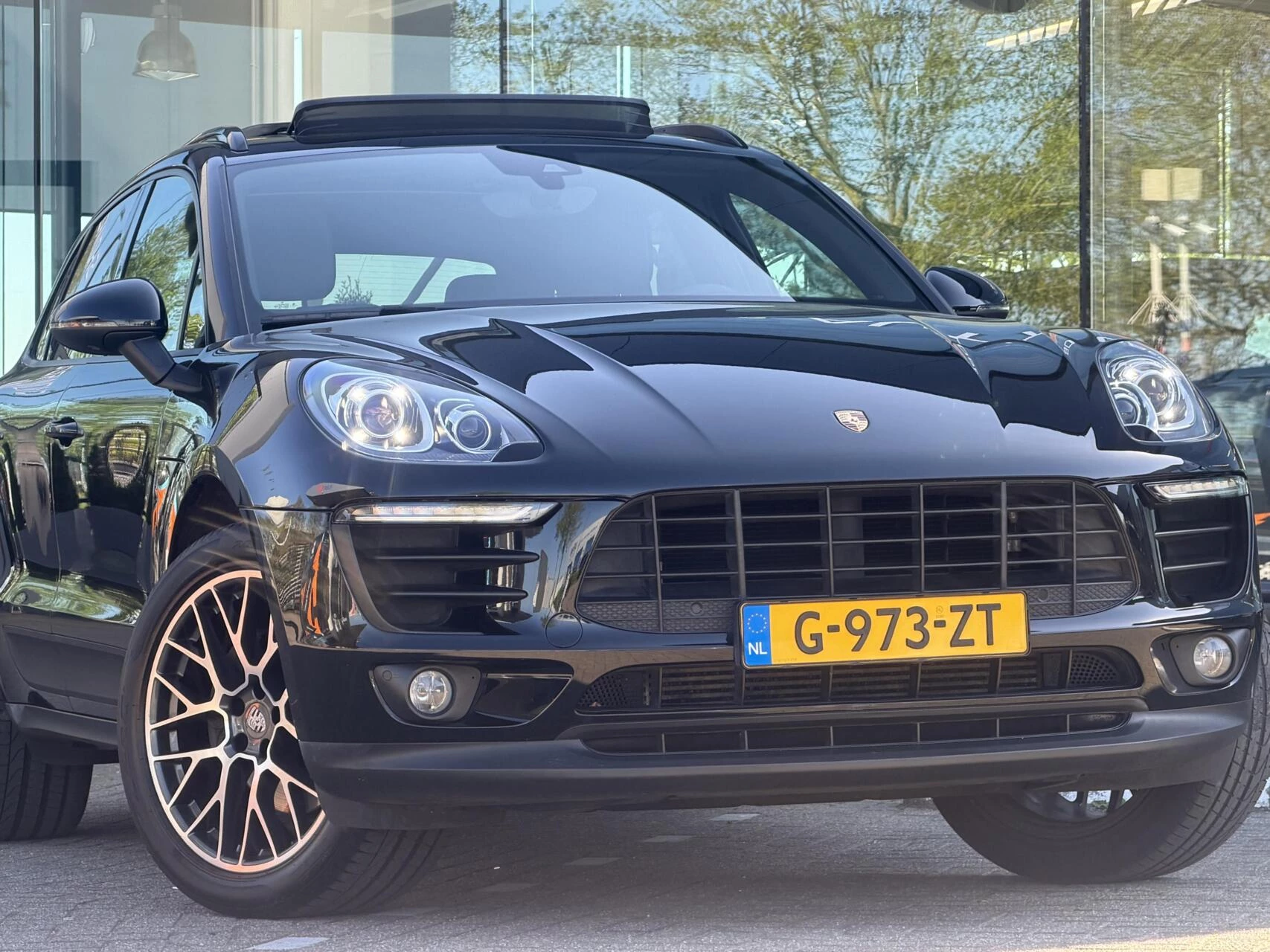 Hoofdafbeelding Porsche Macan