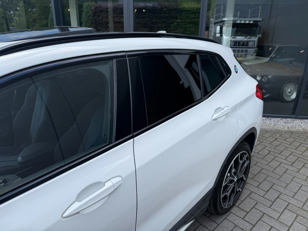 Hoofdafbeelding BMW X2