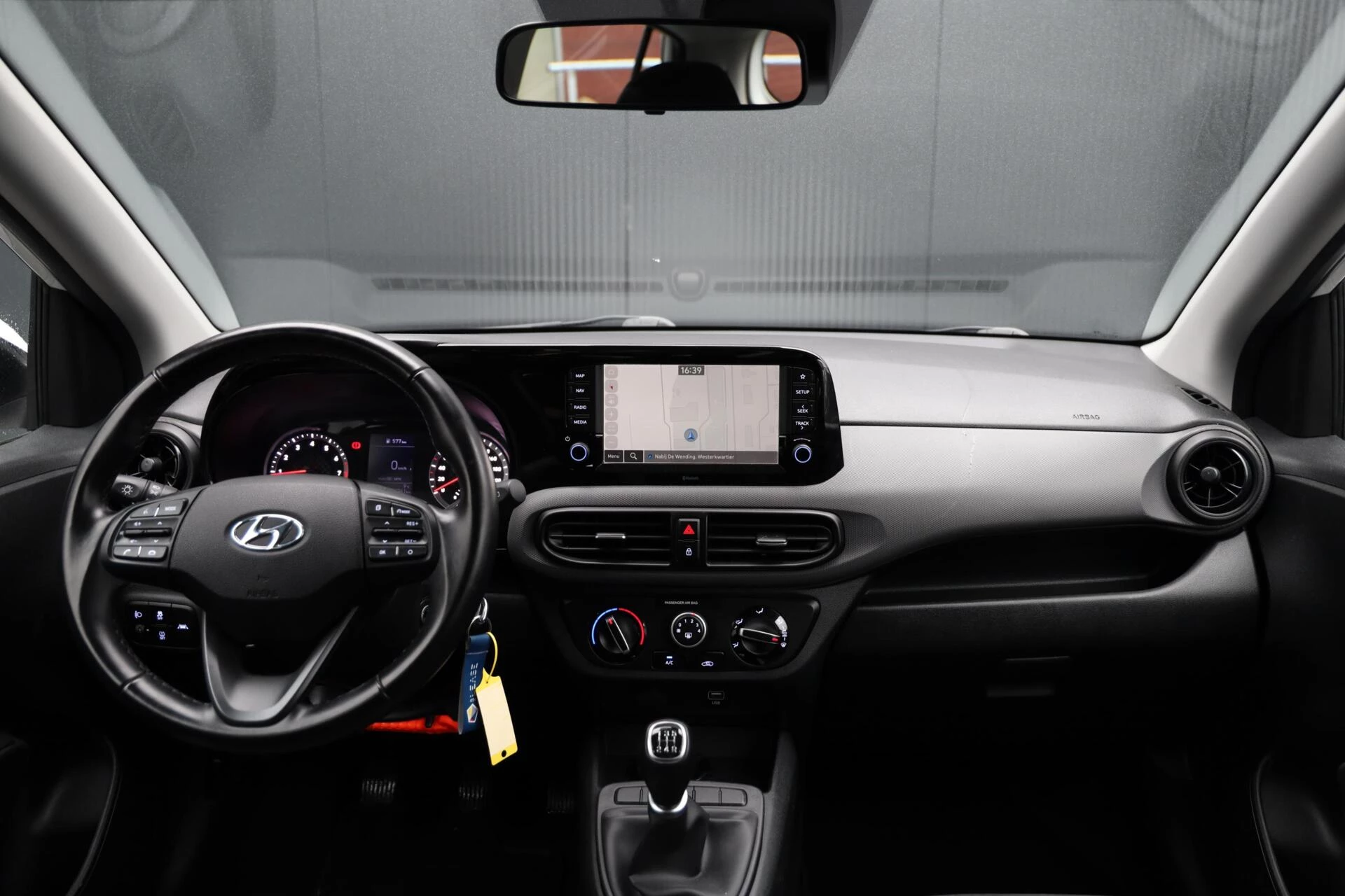 Hoofdafbeelding Hyundai i10