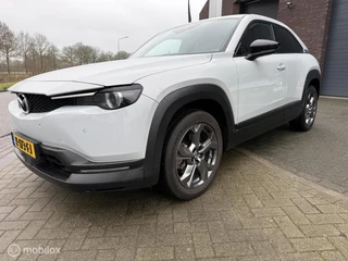 Hoofdafbeelding Mazda MX-30 Mazda MX-30 e-SkyActiv 145 First Edition 36 kWh