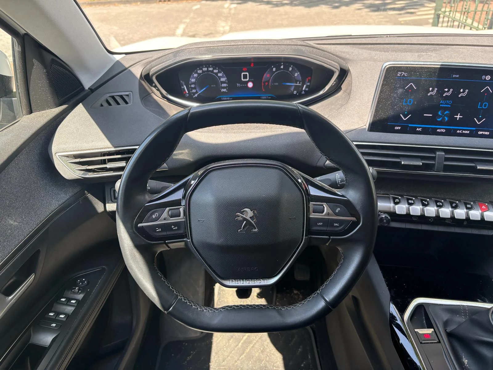 Hoofdafbeelding Peugeot 5008