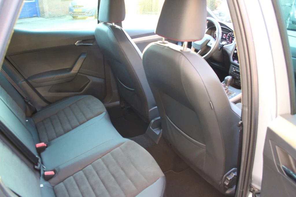 Hoofdafbeelding SEAT Arona