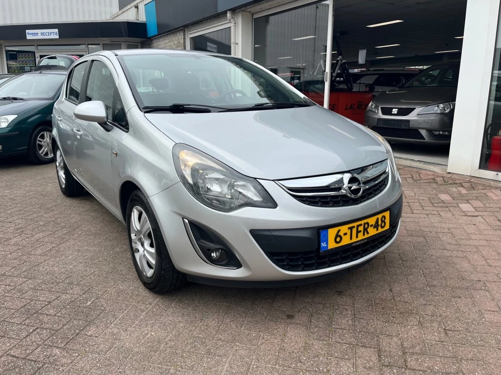 Hoofdafbeelding Opel Corsa