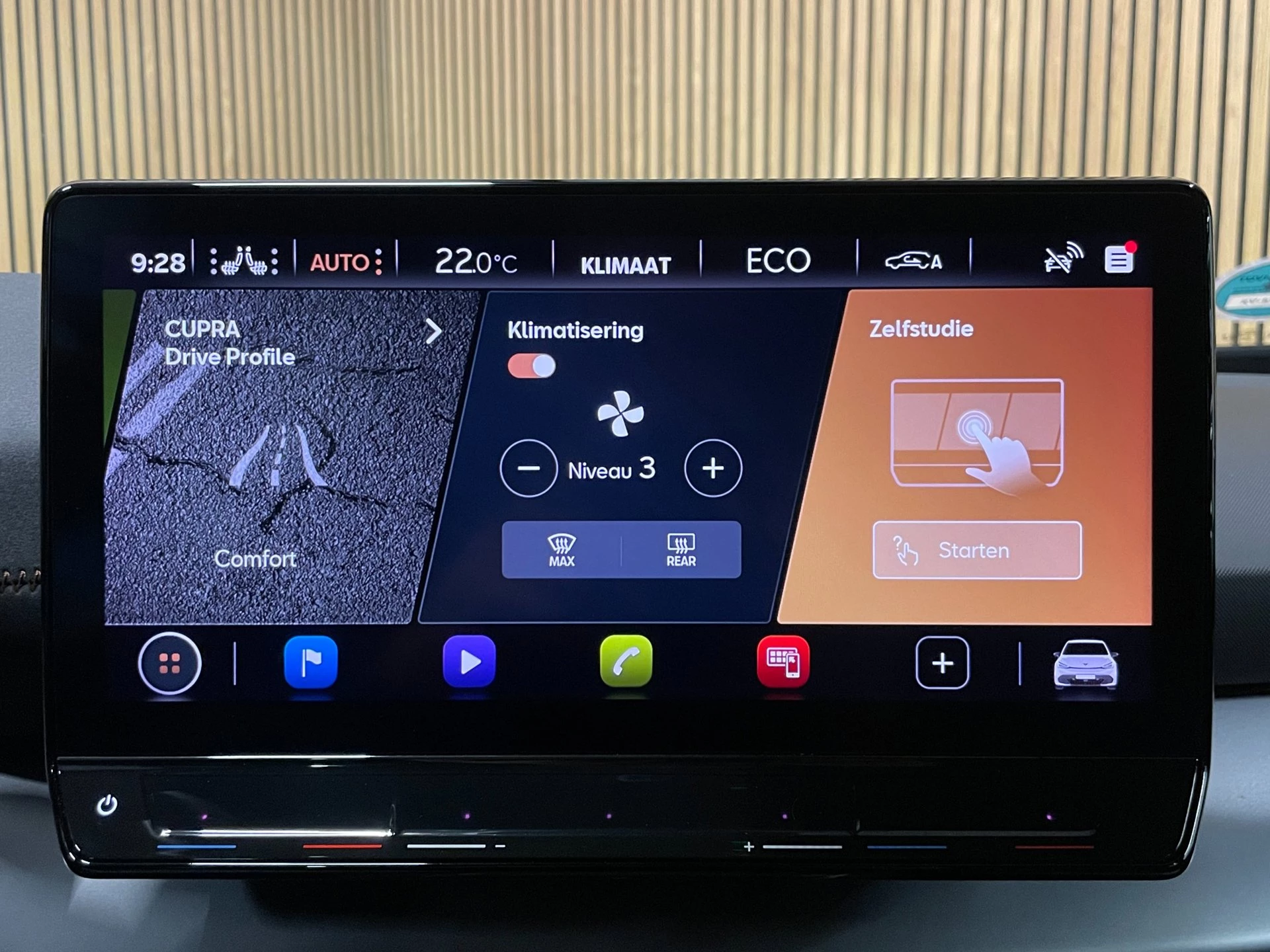 Hoofdafbeelding CUPRA Born