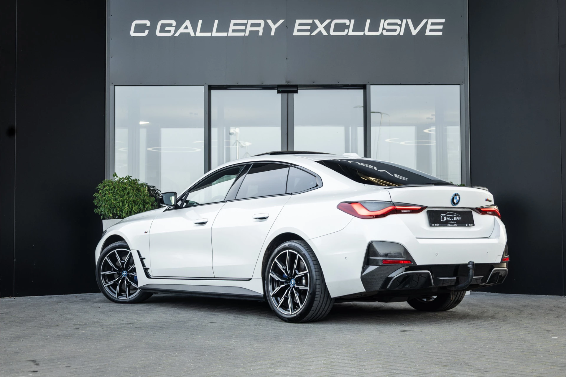 Hoofdafbeelding BMW i4