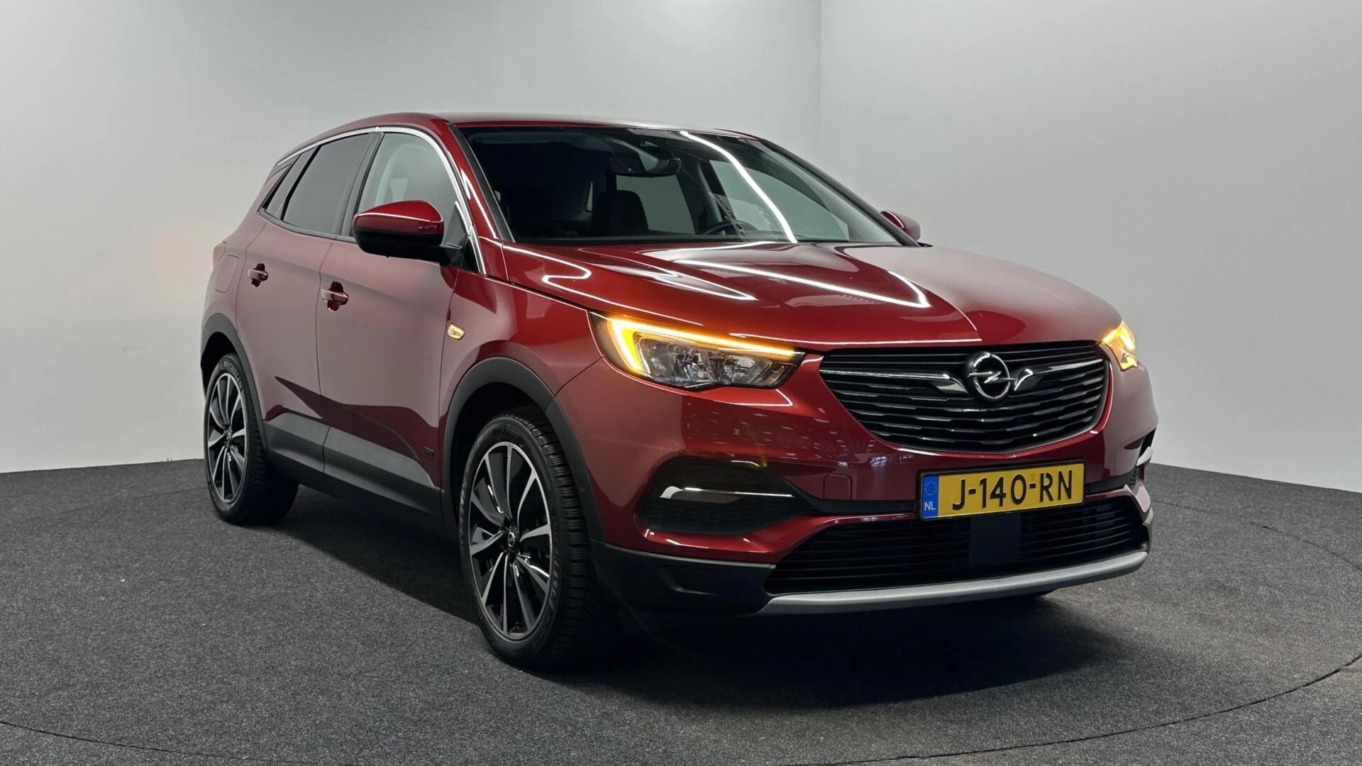 Hoofdafbeelding Opel Grandland X