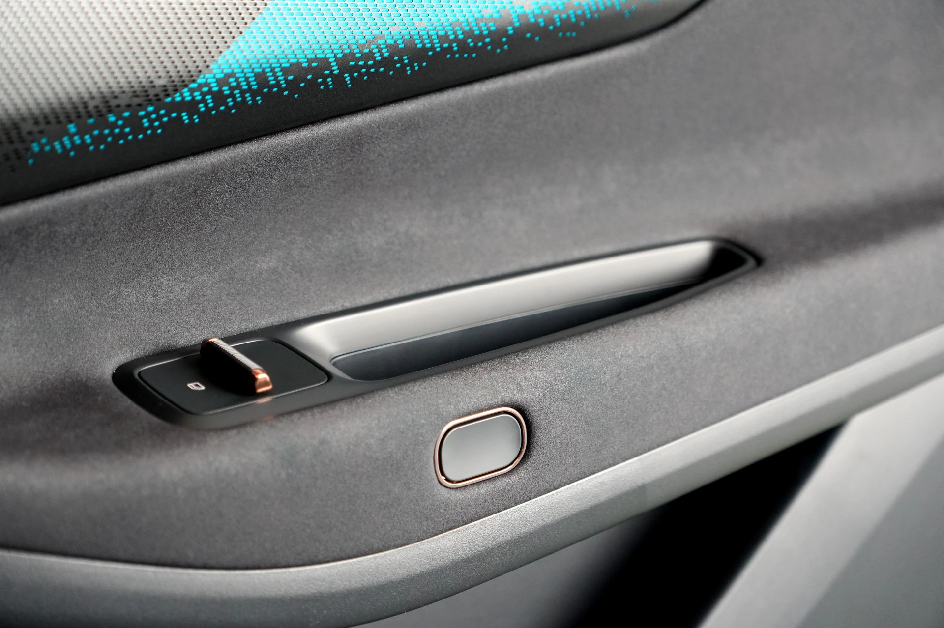 Hoofdafbeelding Lynk & Co 08