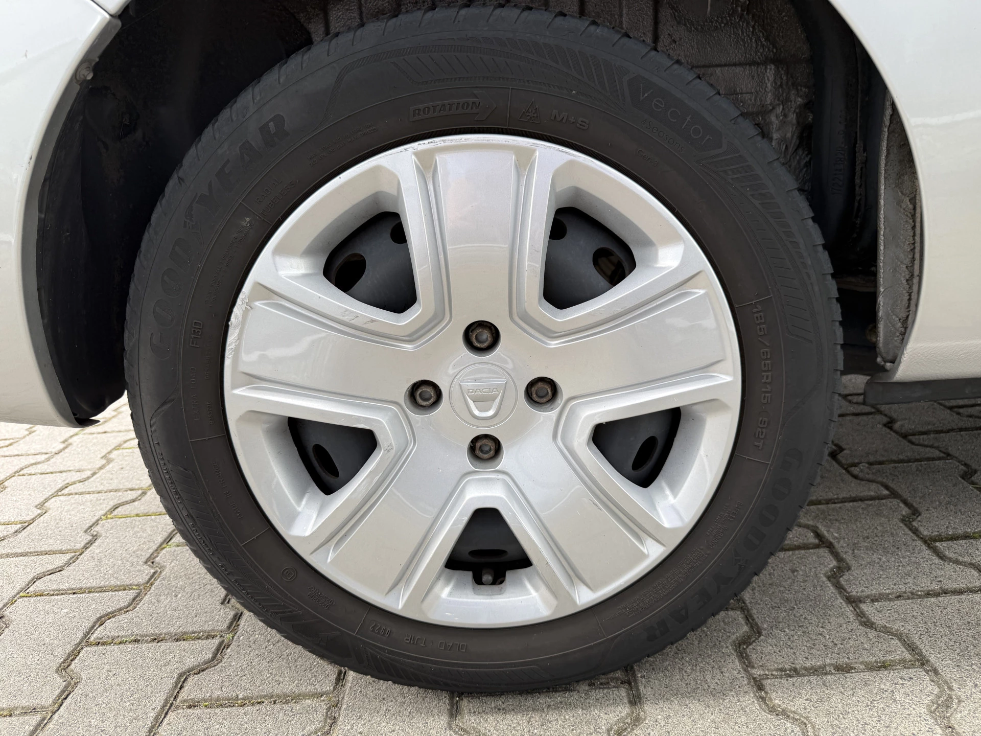 Hoofdafbeelding Dacia Dokker