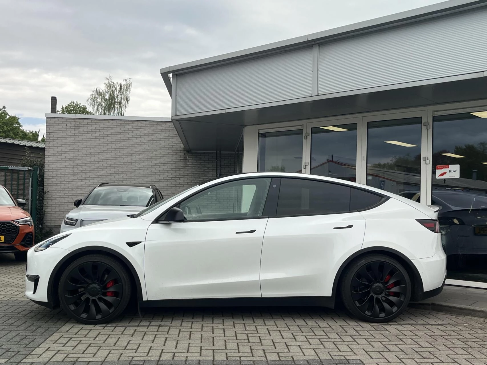 Hoofdafbeelding Tesla Model Y