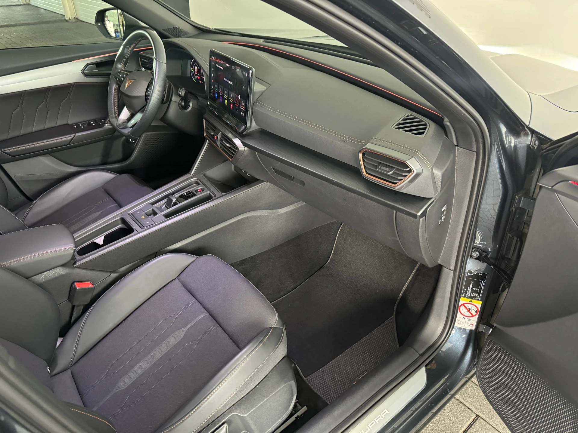 Hoofdafbeelding CUPRA Formentor