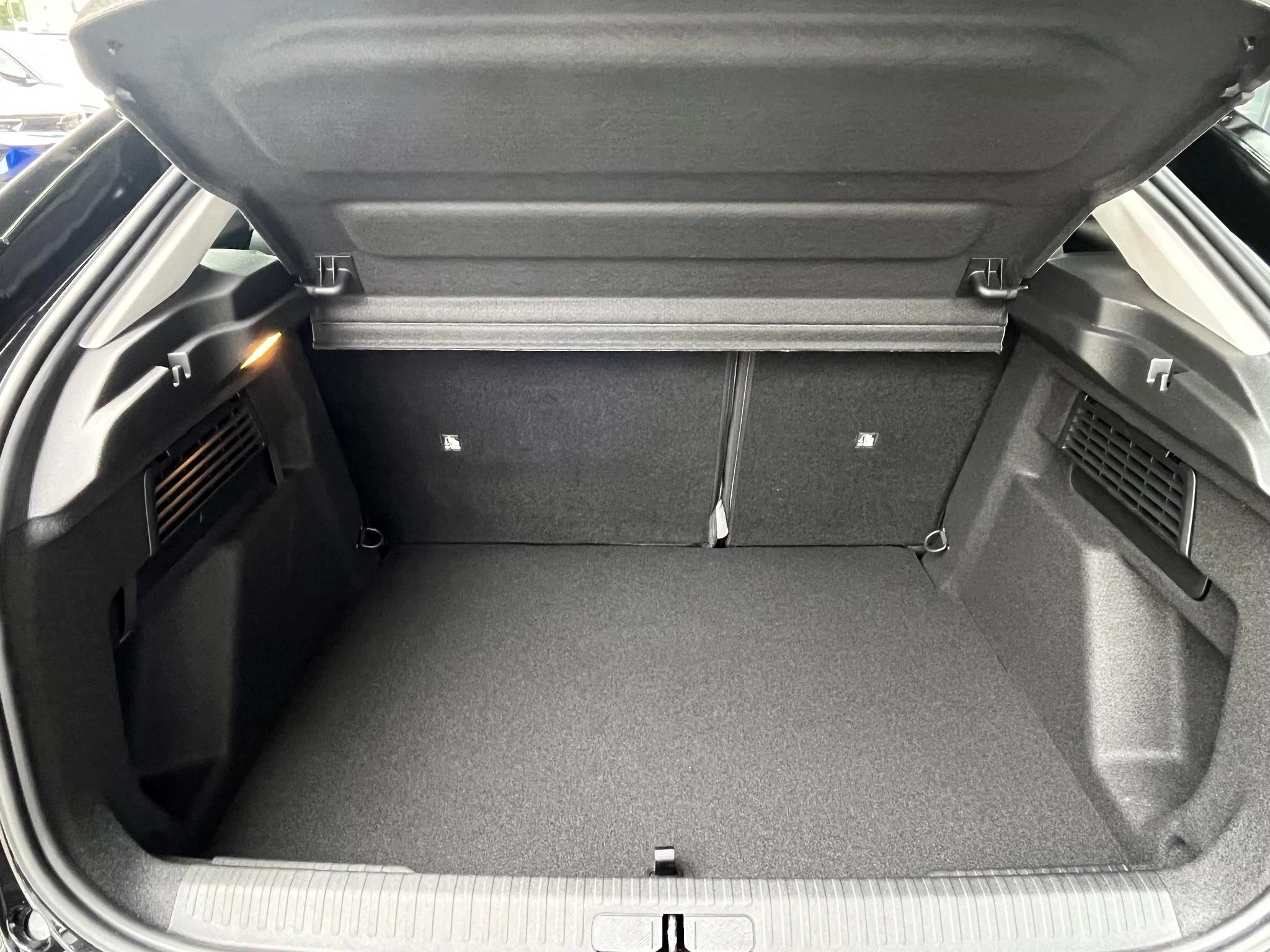 Hoofdafbeelding Citroën ë-C4