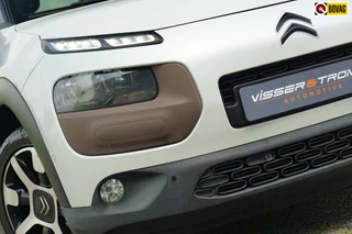 Citroen C4 Cactus 1.2 e-THP 110pk Shine - Blanc Nacré - Habana leder/Panorama/Camera/Cruise