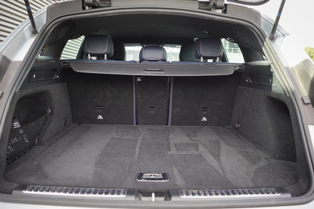 Hoofdafbeelding Mercedes-Benz EQC